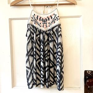 Jolt | Boho Gauze Embroidered Tank Top - SZ Small